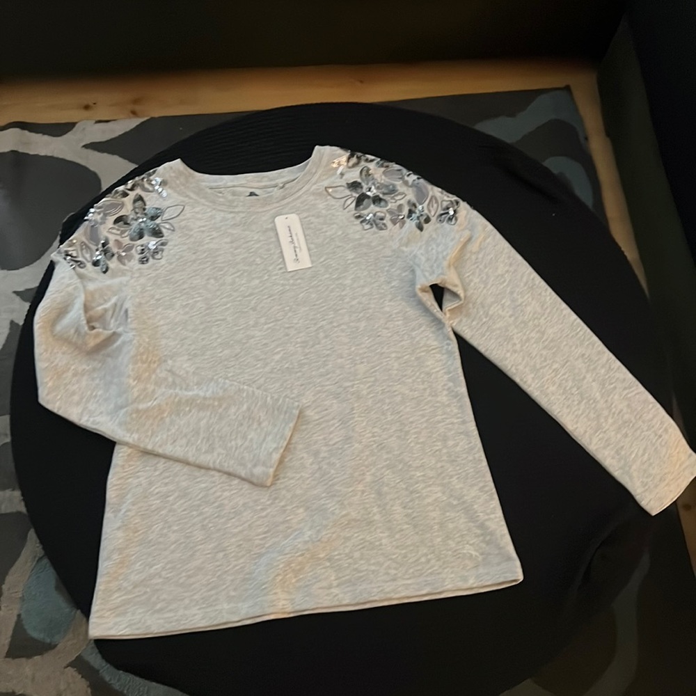 Sweat shirt